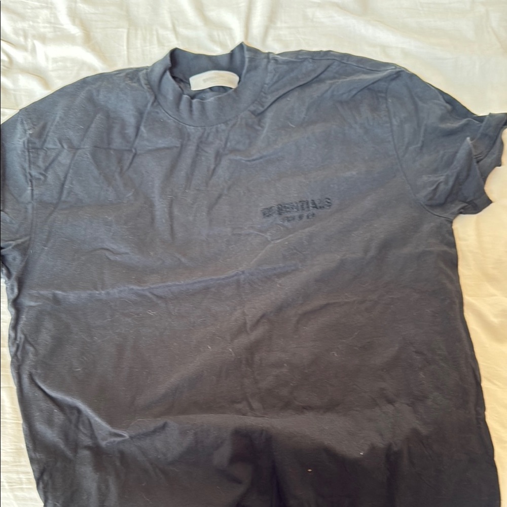 Essentials fear of god black on black  Men's T-Shirt